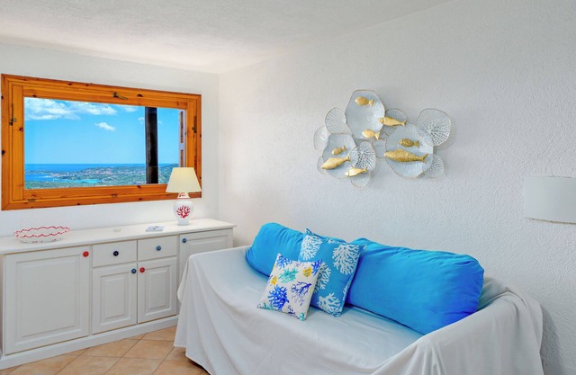 Apartment 'Casa Ioana' with Private Terrace, Balcony and Air Conditioning