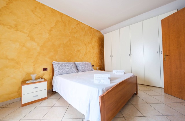 Apartment 'Casetta Bella' with Balcony, Wi-Fi and Air Conditioning