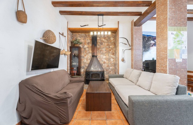 Apartment 'Cazuma' with Wi-Fi and Air Conditioning