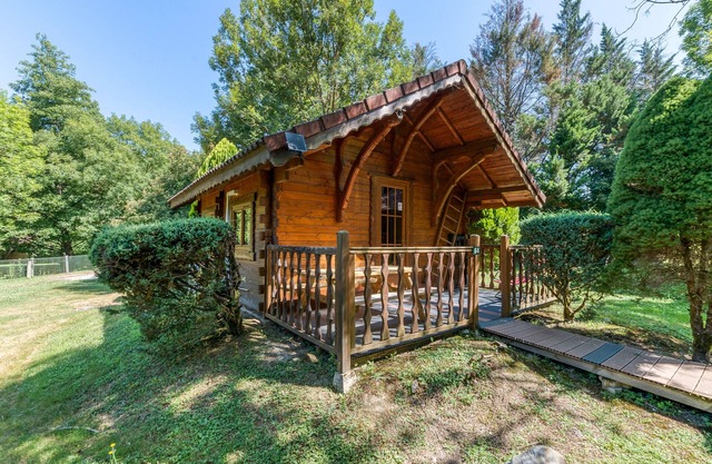Apartment 'Chalet Jacinthe' with Mountain View, Wi-Fi and Air Conditioning
