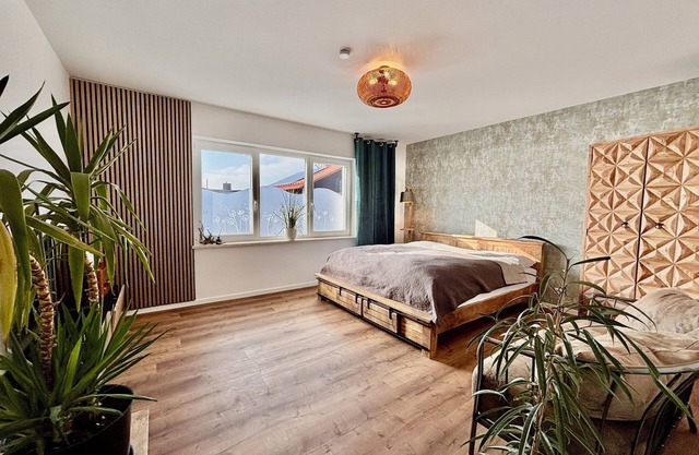 Apartment 'Dandelion' with Private Terrace and Wi-Fi