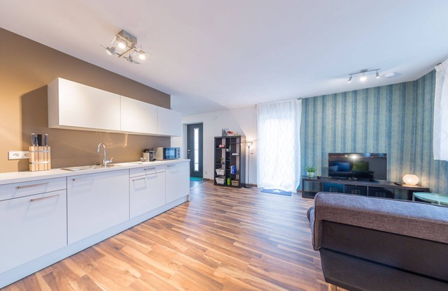 Apartment Kirchheim - 2.5 Zi modern furnishings, centrally located