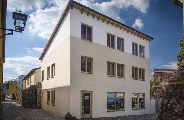 Apartment E3
