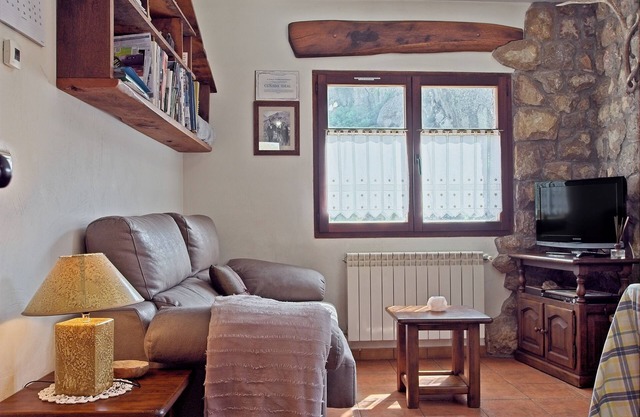 Apartment 'Invernal De Picos' with Mountain View, Private Terrace and Wi-Fi
