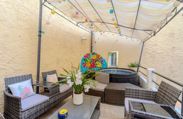 Apartment 'Esprit Tahiti' with Wi-Fi