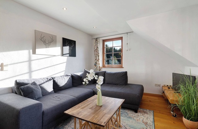 Apartment 'Familienwohnung Simba' with Mountain View, Shared Garden and Wi-Fi