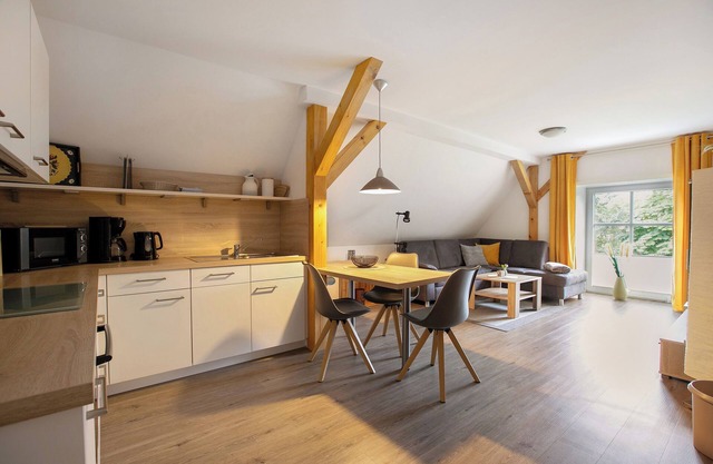 Apartment 'Ferienhof Jacobsen 1' with Shared Terrace, Shared Garden and Wi-Fi