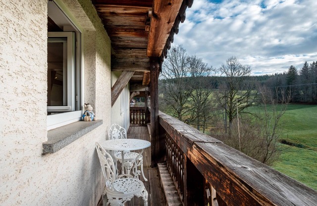 Apartment 'Ferienwohnung Schwarzwaldstube' with Mountain View, Shared Terrace and Wi-Fi