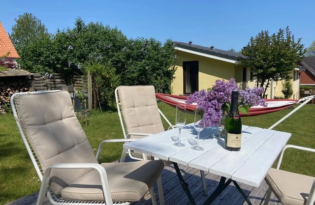 Apartment 'Ferienwohnung An Der Schlei Oben' with Shared Terrace, Shared Garden and Wi-Fi