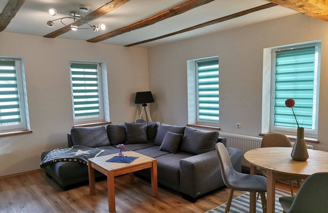 Apartment 'Ferienwohnung Haseltal' with Shared Garden, Balcony and Wi-Fi