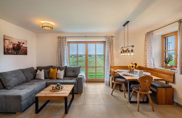 Apartment 'Ferienwohnung Eberlhof' with Mountain View, Shared Garden and Wi-Fi