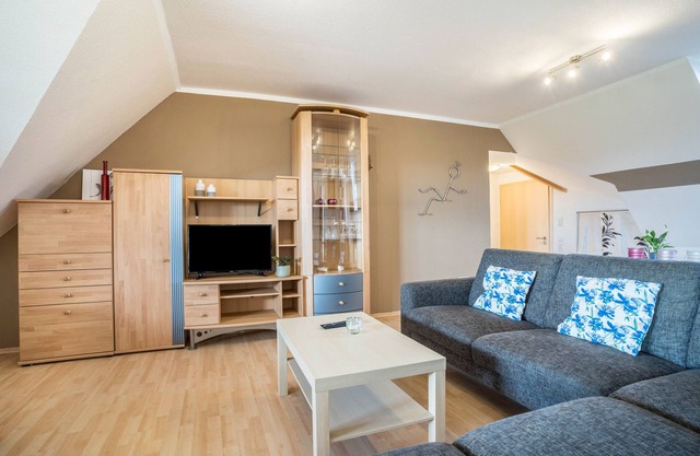 Apartment 'Ferienwohnung, 80qm' with Balcony and Wi-Fi