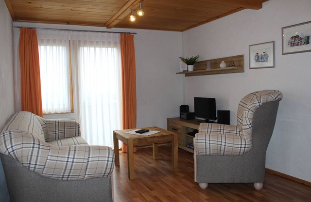 Apartment 'Ferienwohnung Äckerbartle, 55qm' with Shared Garden, Balcony and Wi-Fi