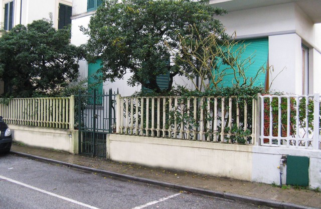 Apartment for 6 people 200 meters from the sea