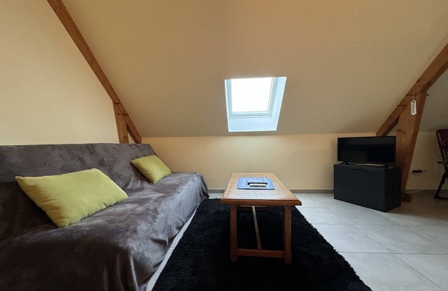 Apartment near Le Mans with Private Garden