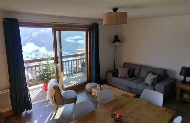 Apartment in a family station