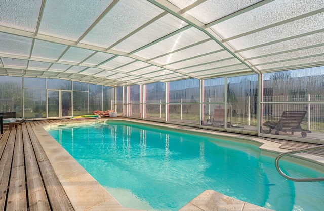 Apartment 'Le Clos Du Champ De L'Amour - Pons' with Private Pool and Air Conditioning