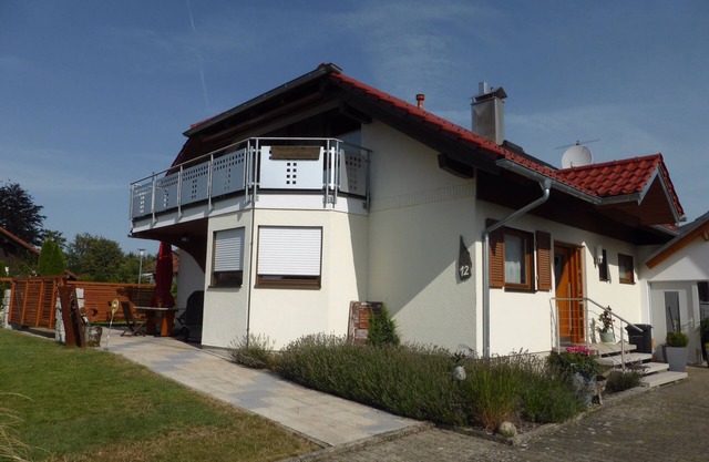 Apartment 'Haus Bross' with Balcony and Wi-Fi
