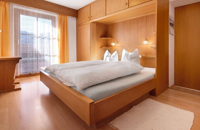 Apartment 'Haus Peer B3' with Mountain View, Private Terrace and Wi-Fi