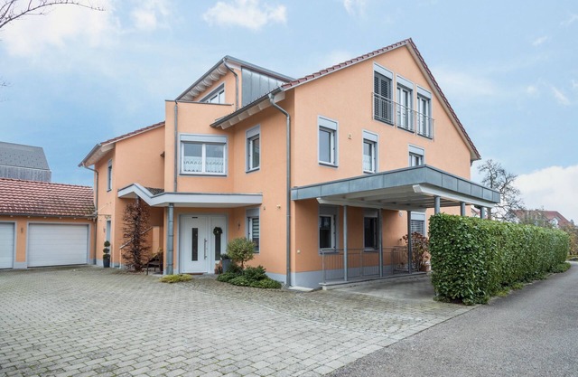 Apartment 'Haus Sonnenseite Säntis' with Mountain View, Balcony and Wi-Fi