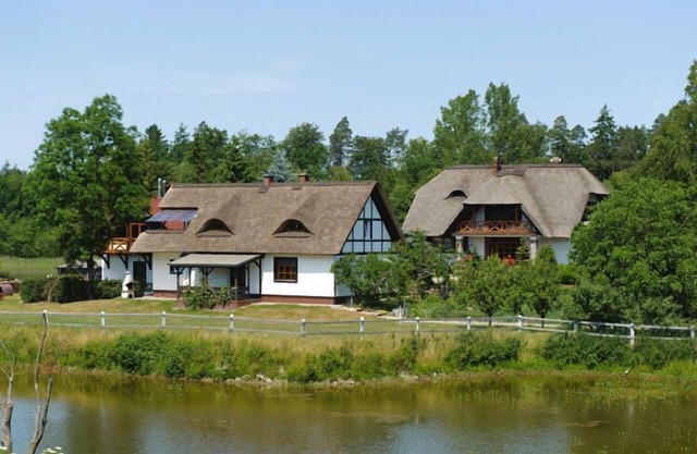 Apartment in a fantastic location just 20 m from Lake Boruja in Rekowo