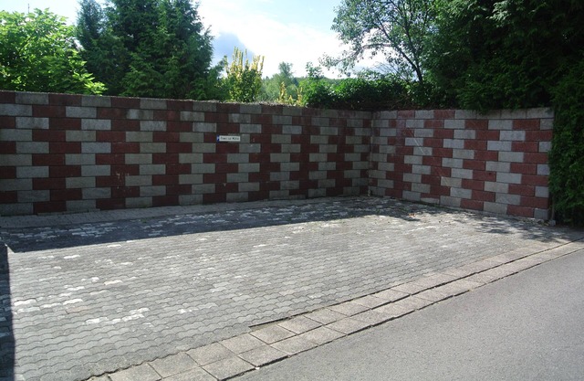 Apartment in a quiet location on the flowing water of the Theel
