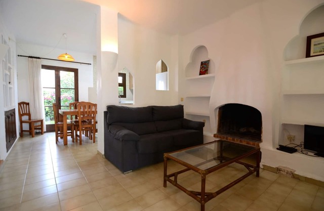 Apartment in Estartit near sand beach