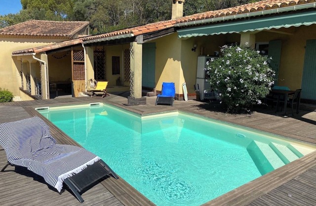 Apartment in house with swimming pool The Terraces of the Vineyard