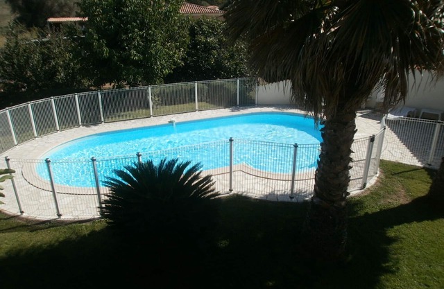 Apartment in house in the countryside, with swimming pool, Peri