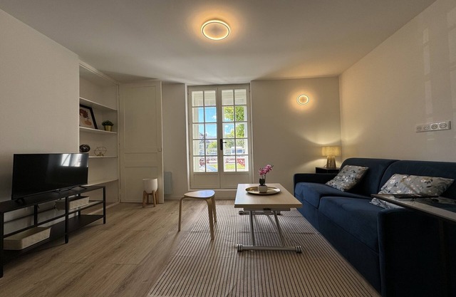 Apartment in Le Mans with Private Terrace