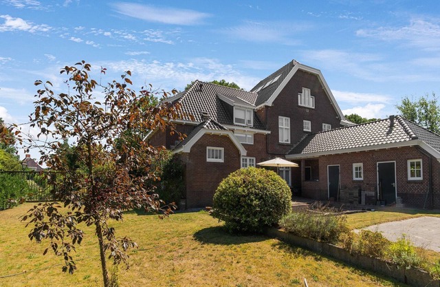 Apartment in a monumental villa in Bad Nieuweschans