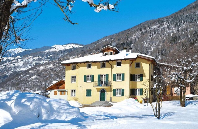 Apartment in Pellizzano
