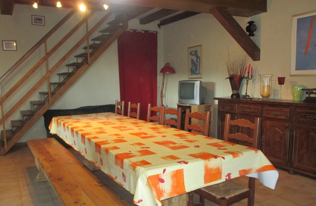Apartment in the heart of a vineyard in Montréal, classified most beautiful village in France