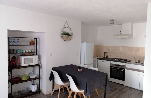 Apartment in the historic center - Montsalvy