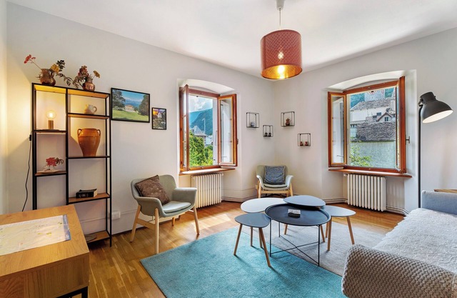 Apartment 'Casa Anna' with Mountain View and Private Terrace