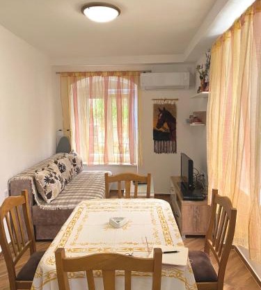 Apartment Jadran