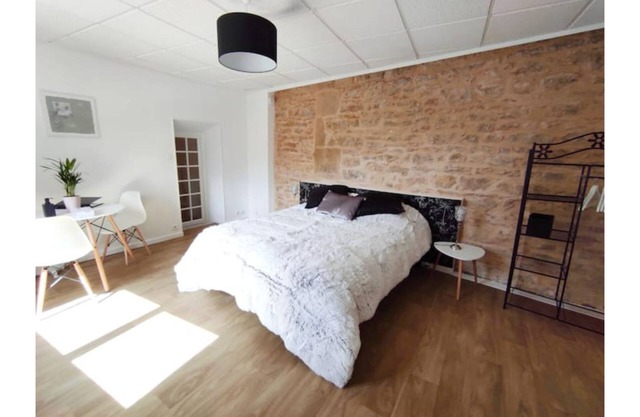Apartment "Jarnioux" in Theizé with sauna