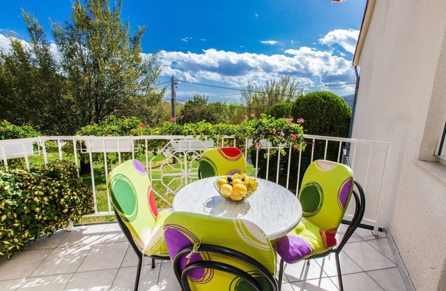 Apartment Karla (62502-A1) - Bribir