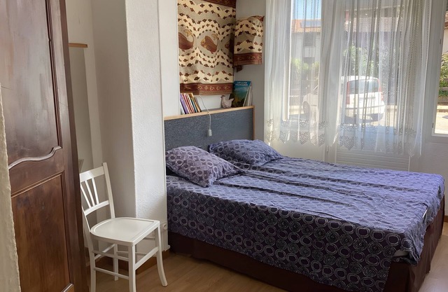Apartment 'Les Perelles' with Private Terrace and Wi-Fi