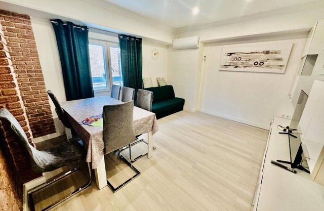 Apartment Lorena 1 min beach