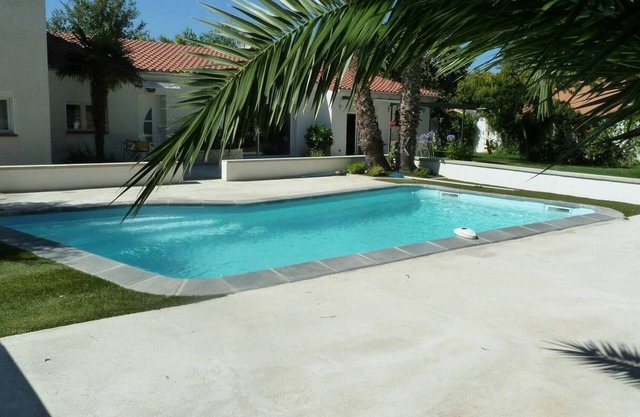Apartment 'Los Aglanoz - 5 Personnes' with Mountain View, Wi-Fi and Air Conditioning