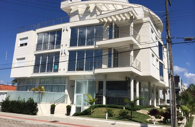 Apartment, Luxury Loft. High standard. Av. Dos Buzios. 2 Suites.