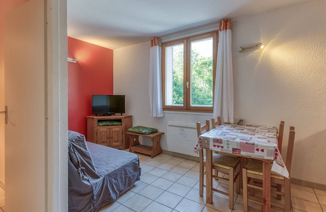 Apartment 'Lynx' with Mountain View, Shared Garden and Wi-Fi