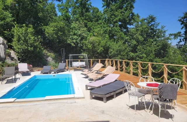 Apartment MIT Pool UND Meerblick