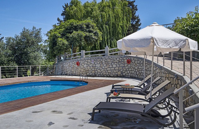 Apartment 'Monte Verde 101' with Mountain View, Wi-Fi and Air Conditioning
