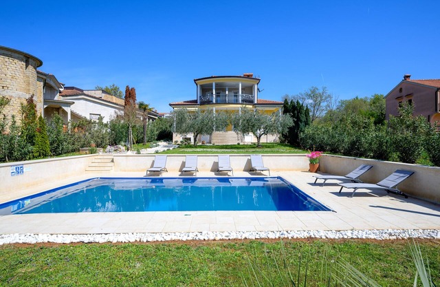 Apartment Muha II with pool in Porec, Istria