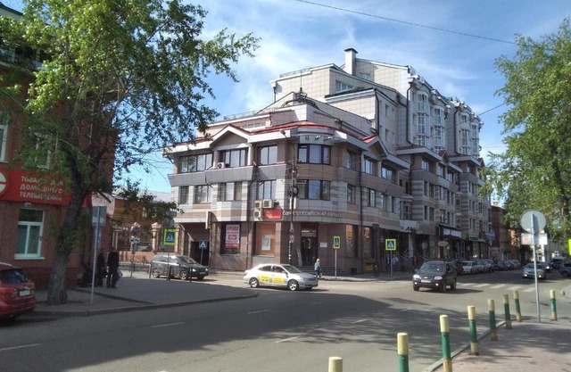 Apartment on Dzerzhinskogo 20