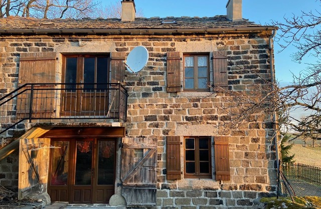 Apartment on the first floor of an old stone barn