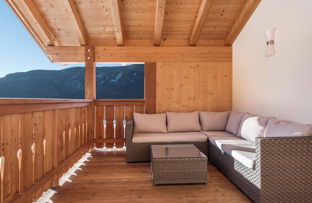 Apartment “Paradies” near Seiser Alm with Mountain View, Sauna, Wi-Fi & Balcony