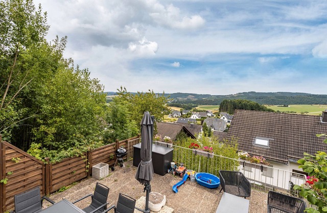 Apartment 'Perle Am Pön' with Mountain View, Private Terrace and Wi-Fi